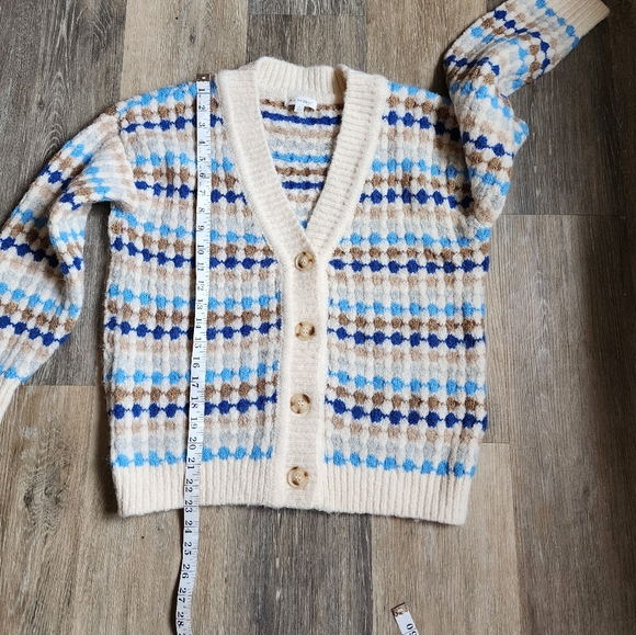 BLU PEPPER CARDIGAN SWEATER - Picture 6 of 11
